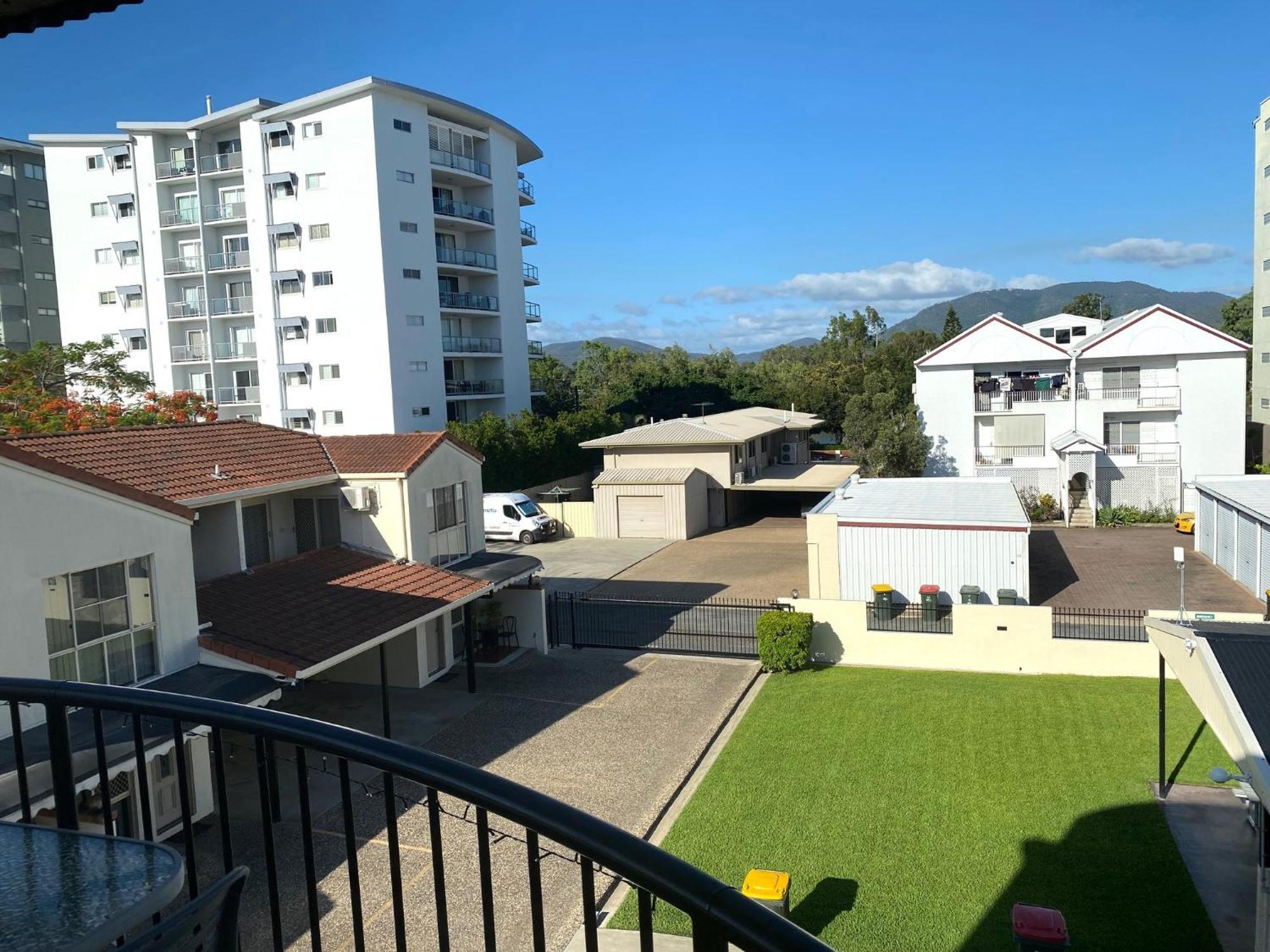 City Ville Apartments And Motel Rockhampton Værelse billede