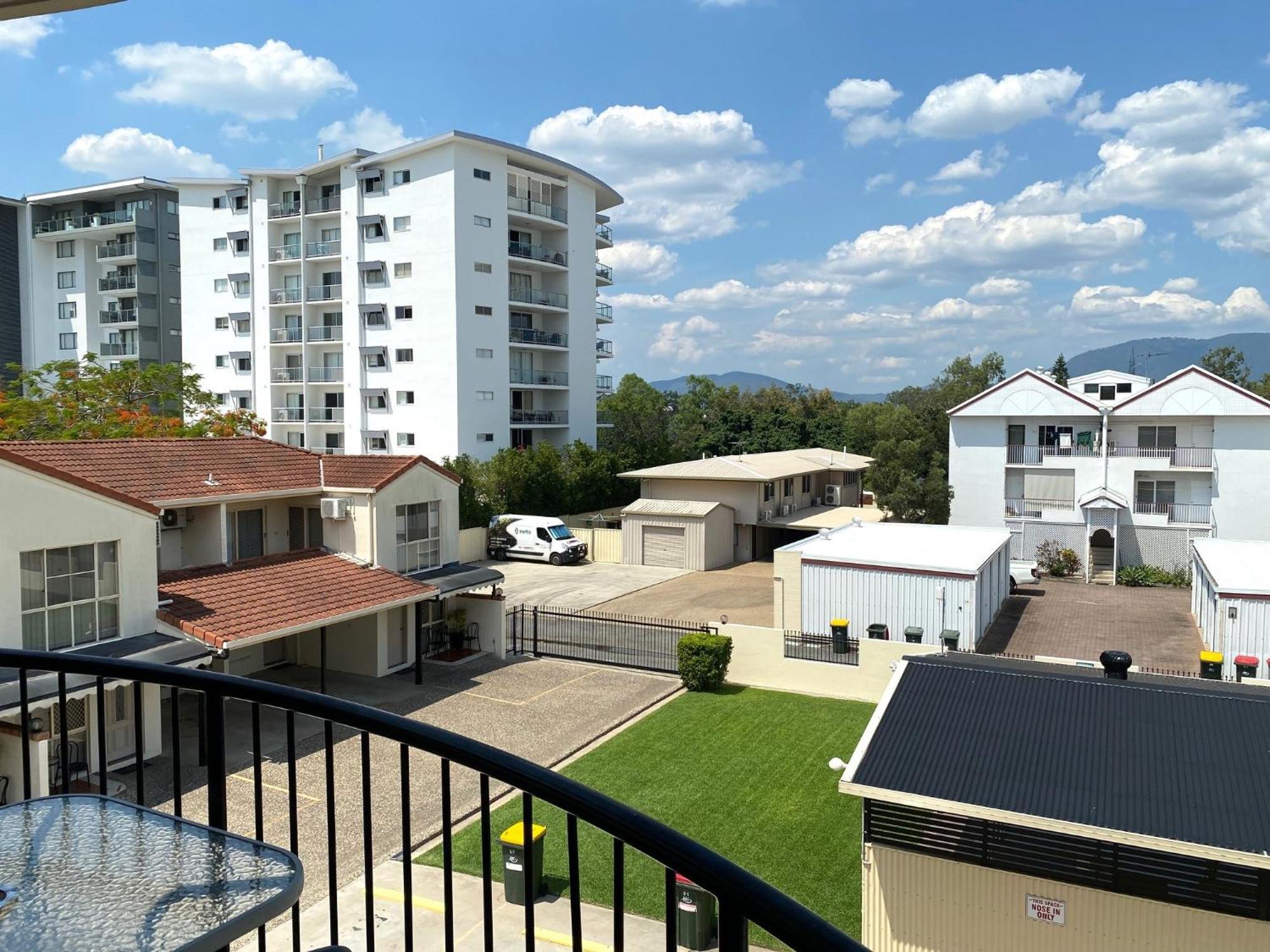 City Ville Apartments And Motel Rockhampton Værelse billede