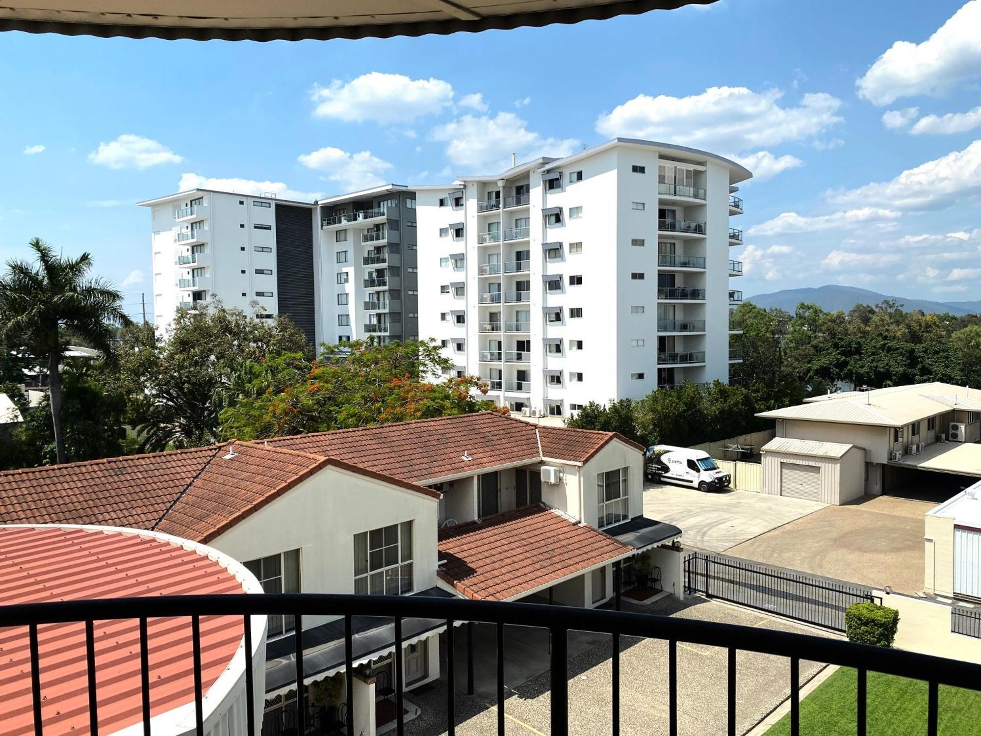 City Ville Apartments And Motel Rockhampton Værelse billede