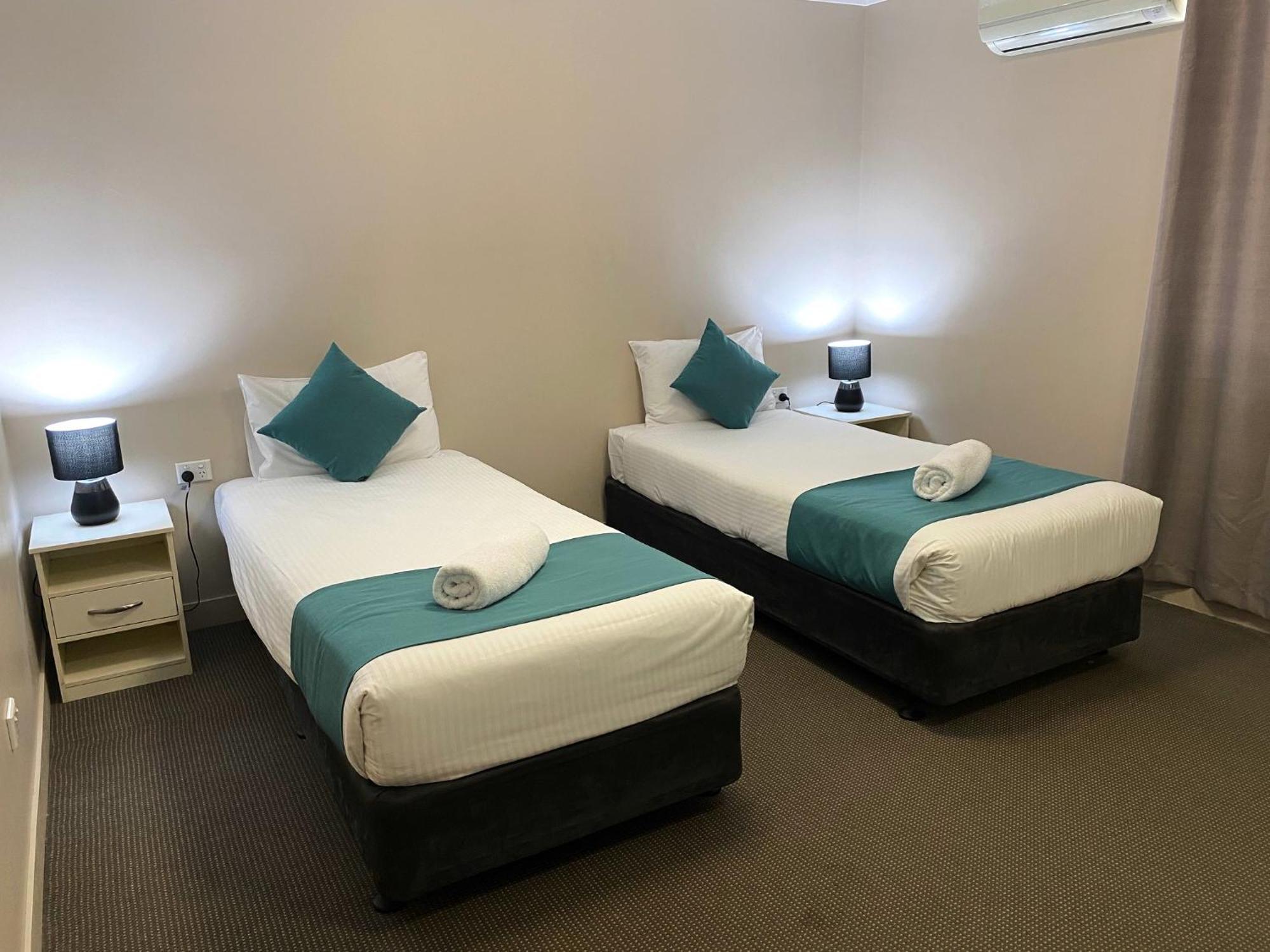 City Ville Apartments And Motel Rockhampton Værelse billede