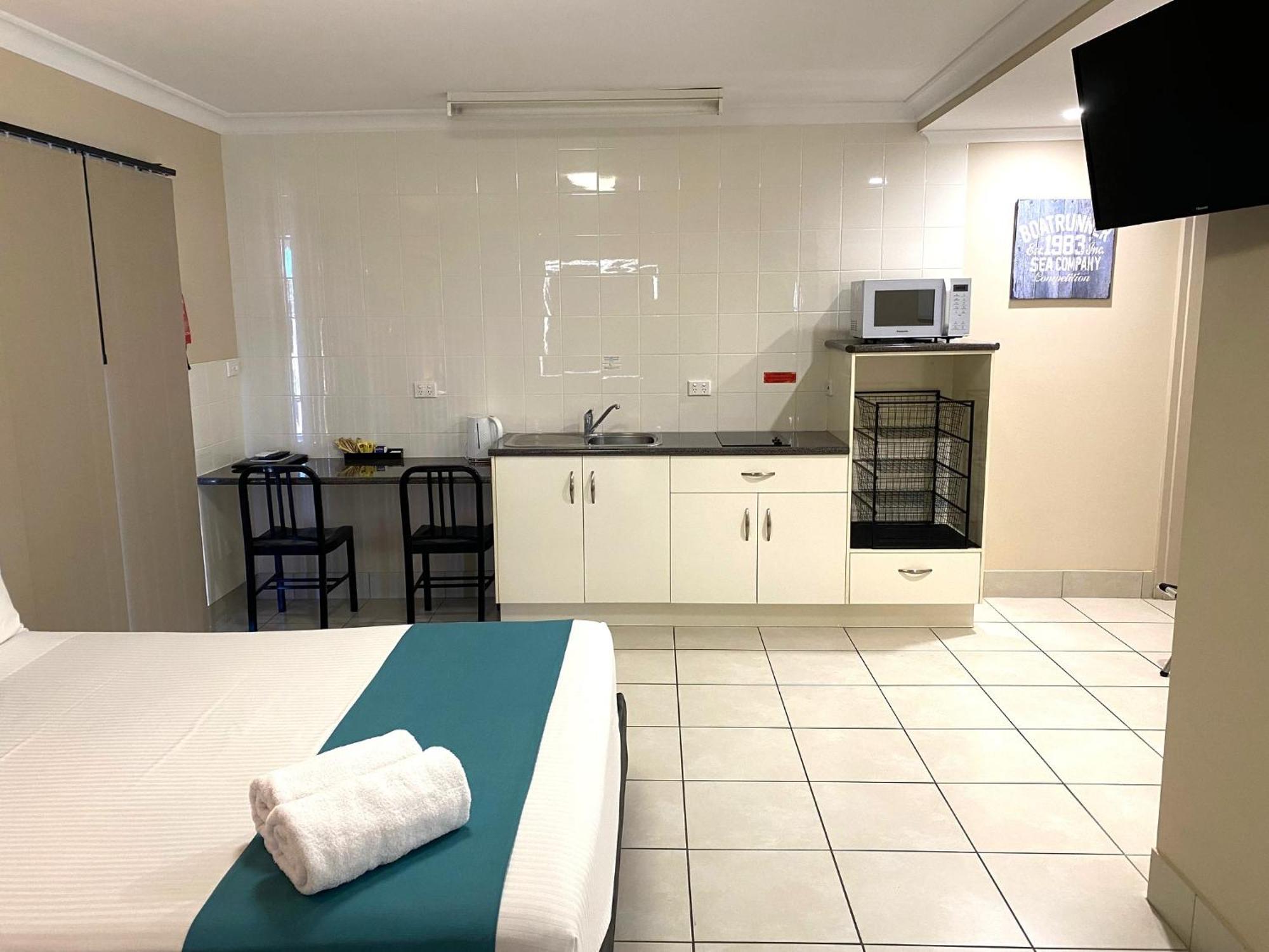 City Ville Apartments And Motel Rockhampton Værelse billede